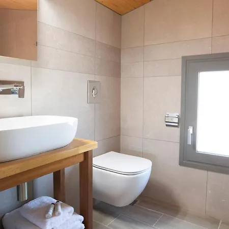 Daya Luxury Lefkada ヴィラ Frínion