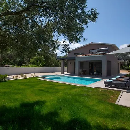 Daya Luxury Lefkada ヴィラ *